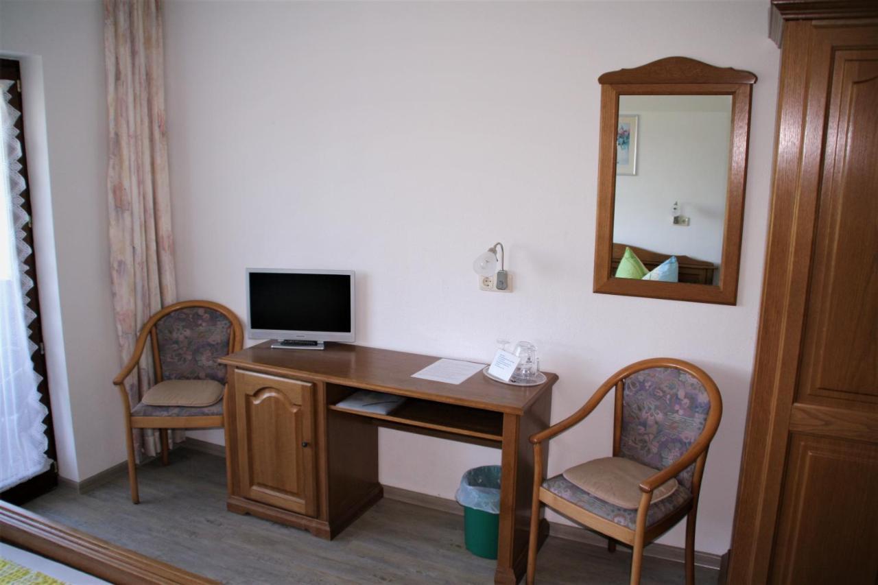 Hotel Waldschloesschen Dankmarshausen Exteriör bild