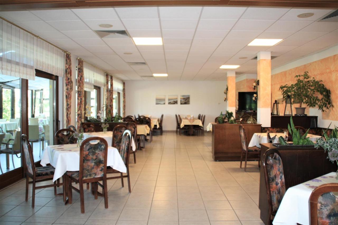Hotel Waldschloesschen Dankmarshausen Exteriör bild